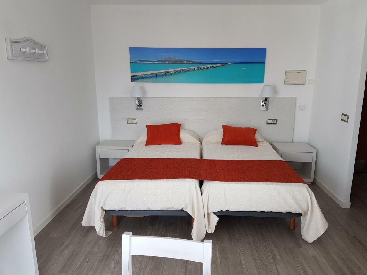 Apartamentos Ferrera Pins Cala Ferrera  Dış mekan fotoğraf